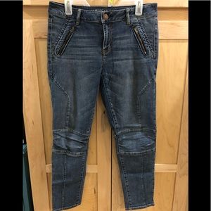 American Eagle “Jegging Ankle Super Stretch”